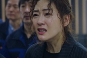 ‘닥터탐정’ 박진희 오열, 비정규직 곽동연 ‘충격 죽음’