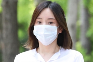 ‘집행유예 중 마약’ 황하나 구속…“혐의 인정 안해”