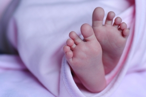 30대 여성 ‘신생아 버렸다’ 허위자백…경찰 친모추적