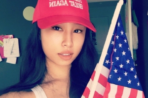 ‘히잡 비판’ 트윗에 미인대회 수상 박탈당한 여대생, 트럼프 캠프 합류