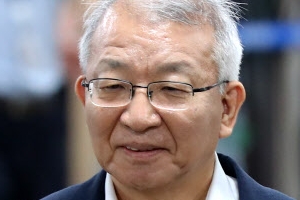 [대법원장, 피고인석에 서다-18회]양승태 보석 후 첫 재판··· 46분 만에 종료