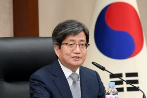 김명수 대법원장 “상고제도 개편 시급” 상고제도 개편 간담회 첫 주재