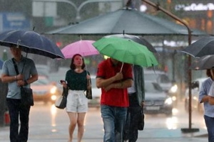 경기남부 14개 시·군 호우주의보→경보…주말까지 비