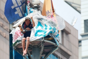 ‘355일간 고공투쟁 이야기’ 삼성 해고노동자 김용희·막판 협상 이끈 임미리 교수 인터뷰
