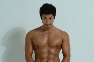 이훈 “20년째 식단 관리 중, 운동은 힐링”[화보]