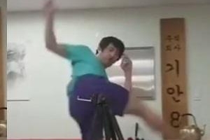 기안84, 병뚜껑 아닌 병 날아가는 ‘배꼽잡는 영상’