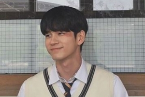 “교복도 찰떡”...‘열여덟의 순간’ 옹성우, 촬영 현장 사진 공개