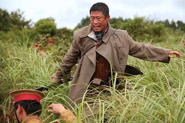 봉오동전투 135분, 15세 관람가. 쇼박스