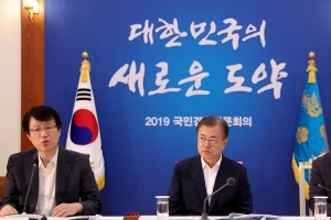 “일본, 추월하는 한국 견제하려 수출 규제”…대통령 자문기구 분석