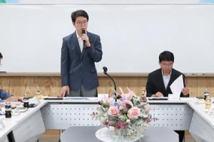 성동, 日 수출규제 위기 기업인들과 긴급 간담회