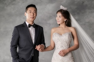 ‘결혼’ 노이즈 한상일, 웨딩화보 공개 ‘훈훈 비주얼’
