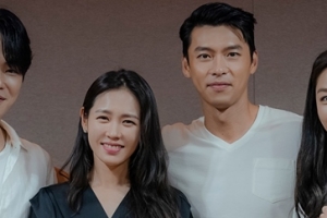 ﻿‘사랑의 불시착’ 현빈♥손예진, 첫 대본리딩 현장 공개 “명품 케미”