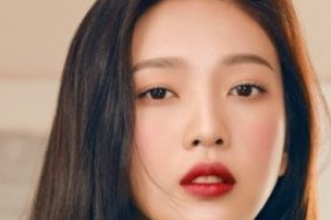 레드벨벳 조이, 어딘가 달라진 눈빛 ‘이렇게 예뻐도 괜찮아?’
