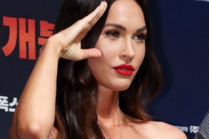 ‘장사리 잊혀진 영웅들’ 메간 폭스 내한 “치명적 섹시美”[포토]