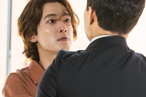 ‘악마가 너의 이름을 부를 때’ 박성웅 멱살 잡은 정경호 “일촉즉발”