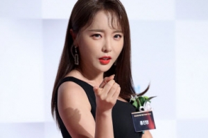홍진영, 소속사와 전속계약 분쟁 “매달 수천만원 빼돌려”