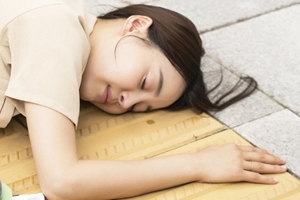 ‘황금정원’ 한지혜, 충격 실신 포착..이상우 ‘혼비백산’