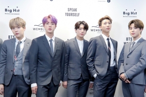 빅히트 “방탄소년단 악플러 명예훼손 혐의 고소… 선처 無”