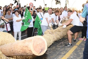 일년에 한 번 ‘주민 오작교’로 변하는 광진교