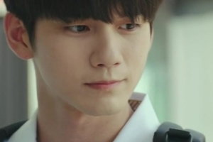 ‘열여덟의 순간’ 옹성우, 김향기에 깜짝 볼키스 “비밀 연애 돌입”