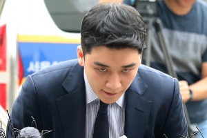 [속보]‘원정도박 의혹’ 승리, 일부 혐의 시인