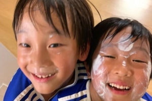 문정원, 쌍둥이 아들 근황 공개 ‘여전한 장꾸 매력’ [EN스타]