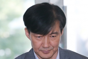 與 “피의사실 유포 땐 책임져야”… 檢 “언론사 독자 취재” 반발