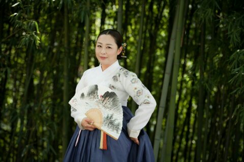 소리꾼 원진주 명창이 비보이 경연에 앞서 쇼케이스 공연으로 국악가요를 선보일 예정이다. 원 명창은 임방울국악제 제21회 대회에서 대통령상을 수상한 바 있다.