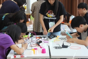 “송파 중고생을 4차 산업혁명 이끌 인재로”