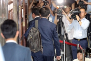 檢, 曺가족펀드·입시특혜 의혹 수사 속도전