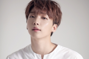 정세운, EBS ‘경청’ DJ 발탁… 청하 바통 잇는다