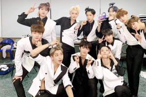 엑스원, 데뷔 첫 음악방송 1위 “원잇 사랑해”… 사과머리 눈길