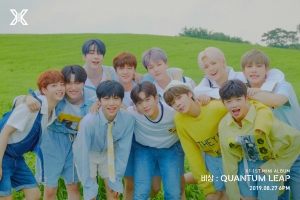 엑스원(X1) 데뷔 앨범 ‘불티’… 일주일 새 52만장 신기록