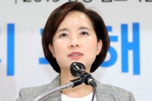 유은혜 “정시 확대 아닌 학종 공정성 강화… 2022 대입 변경 없다”