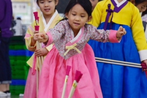 투호 던지기 재미있어요