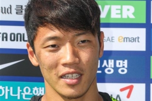 황희찬 ‘1골 1도움‘…오스트리아 리그 재개 뒤 첫 골맛