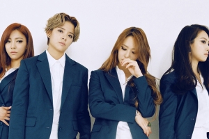 루나, 엠버 이어 SM과 계약 종료… ‘10주년’ 에프엑스 사실상 해체