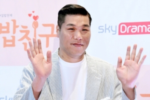 ‘400억대 건물주’ 서장훈 전액기부 소식 “모교 광고료 받긴 좀..”