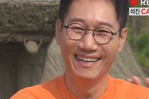 ‘런닝맨’ 팬미팅 단체 연습, 최고령자 지석진 “도저히 못하겠다”