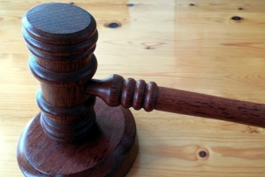 아내 살해한 치매 환자 보석···병원치료 받도록 ‘치료적 사법’ 첫 적용