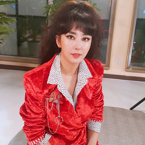 김완선