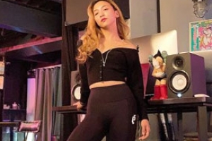 [포토] 루나, 완벽한 레깅스 핏 ‘넘사벽 몸매’