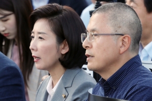 박지원 “나경원도 삭발? 황교안 한 분으로 족해”