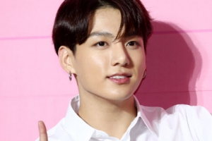 방탄소년단 정국 열애설에 빅히트 “관련 주장 허위사실… CCTV 유출 법적 대응”