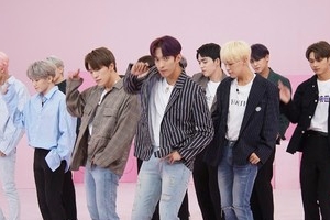 ‘아이돌룸’ 세븐틴, 수영선수로 변신 ‘승자는 누구?’