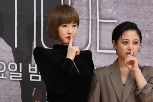 ‘시크릿 부티크’ 김선아, 마네킹 각선미 깜짝 “내가 비선실세”