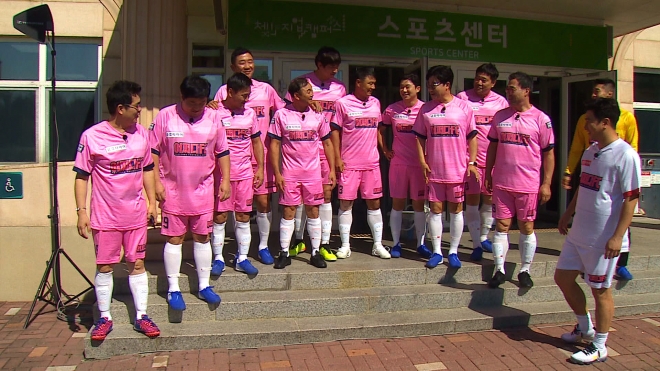 ‘뭉쳐야 찬다’