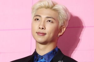 방탄소년단 RM, 청각장애 학생 위해 ‘1억원 통 큰 기부’ [공식]