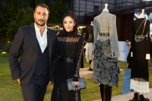 한예슬-김희애-이다희, ‘알렉산더 맥퀸’ 오픈 파티 참석..넘치는 카리스마