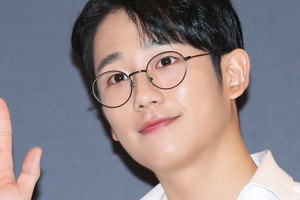 정해인 44억 건물 매입, FNC 측 “사생활”